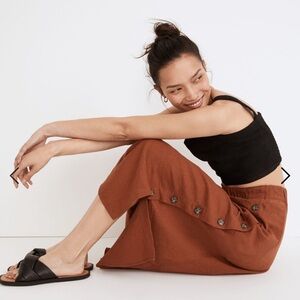 Madewell Linen-Blend Side-Button Midi Skirt